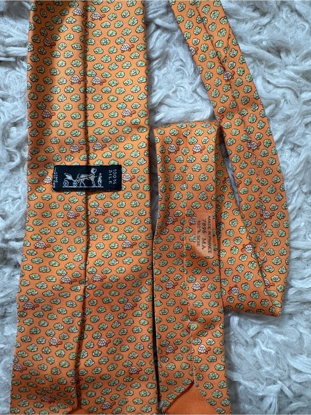 Orange Hermes Patterned Men's Tie - Classic Silk Necktie